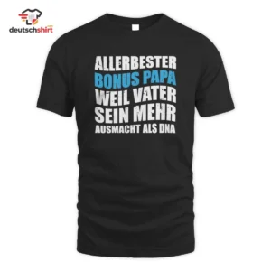 Bonus Papa Merch T-Shirt – Geschenk fuer Vatertag getragen von Julia Wa.