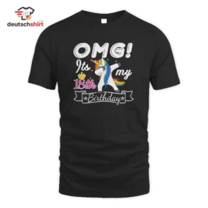 Einhorn 18. Geburtstag Merch T-Shirt: OMG Party Geschenk getragen von Florian Sc.