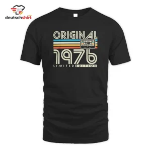 1976 Jahrgang Vintage Retro Geburtstag Merch – Bio Shirt getragen von Julia Schulz