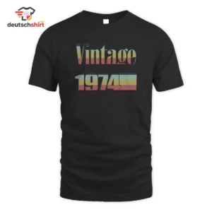 Vintage 1974 Geburtstag Merch – Bio T-Shirt für Legenden getragen von Katrin Weber